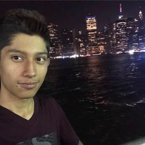 Meet your Posher, Cesar